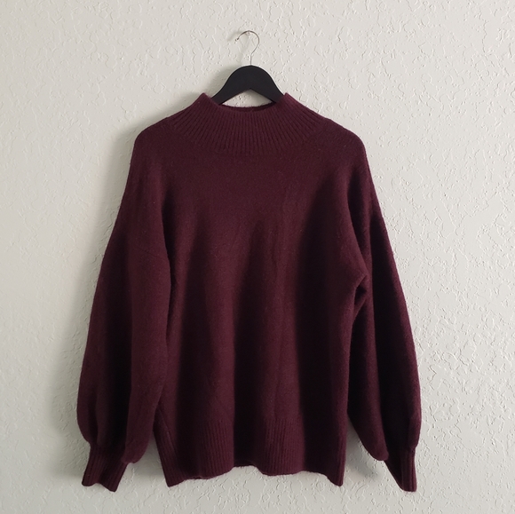 Vince Camuto Soft Wool Alpaca Blend Balloon Sleeve Sweater - Picture 1 of 5